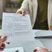 Como chamar a atenção dos recrutadores com o objetivo do currículo para o primeiro emprego?