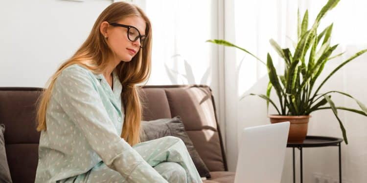 A oportunidade que você estava esperando: ganhe R$ 1500 por mês com apenas alguns cliques em home office!