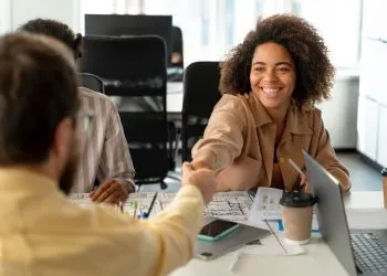 Prepare-se: O Que Não Pode Faltar na Sua Entrevista de Emprego!