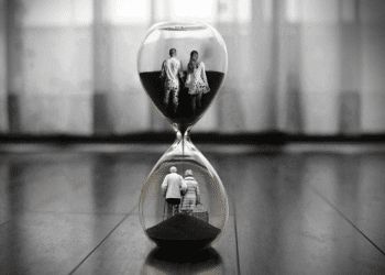 Por que o tempo passa tão rápido quando ficamos mais velhos?