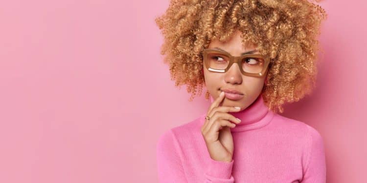 Qual trabalho paga melhor: Home office ou presencial? Descubra