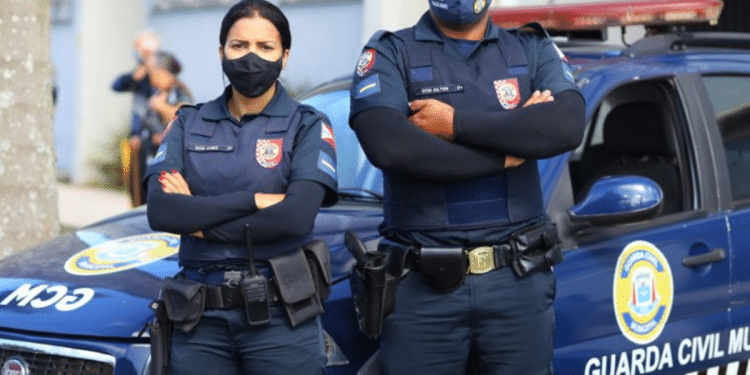 As provas objetivas do concurso Guarda Municipal de Porto Alegre - RS estão previstas para 19 de janeiro de 2025. Imagem: Prefeitura de Alagoas