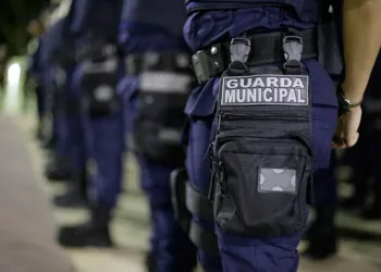 Os salários oferecidos nos concursos Guarda Municipal variam de acordo com a cidade, mas em geral, a remuneração inicial está entre R$ 2.500,00 e R$ 5.000,00. Imagem: Portal Gov. Br