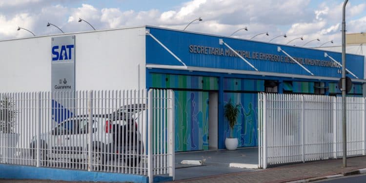 SAT abre mais de 100 vagas de emprego