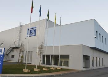 WEG abre mais de 100 vagas de emprego em diversos setores