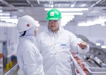 Vagas abertas em duas unidades. Imagem: JBS