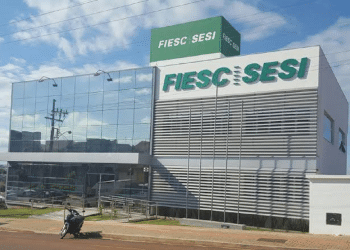 SESI oferece vagas de emprego para profissionais da educação inclusiva