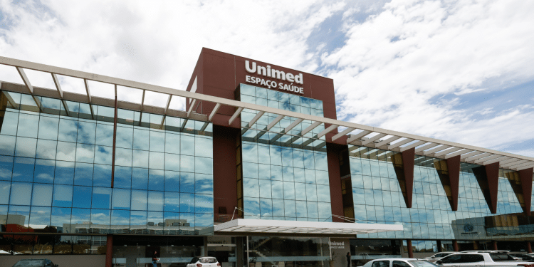 Unimed oferece vagas de emprego