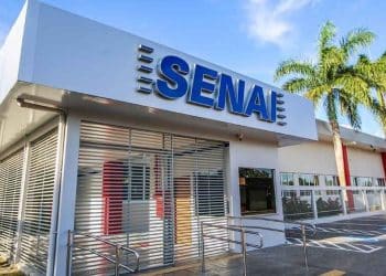 Para participar do processo seletivo e garantir sua vaga, envie seu currículo através do portal do SENAI. Imagem: SENAI- AC