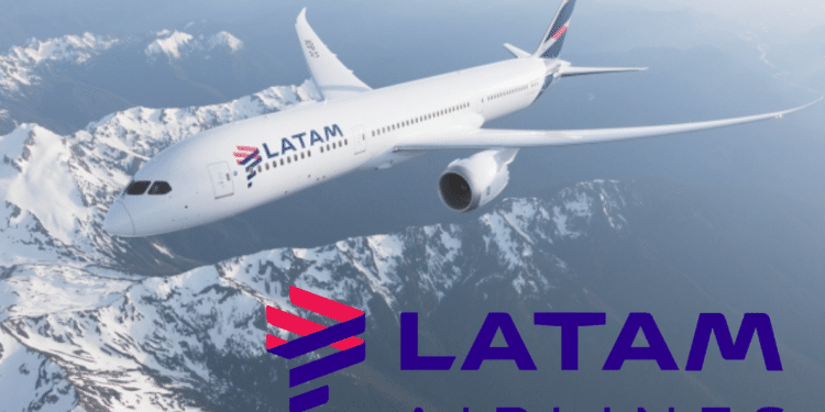 LATAM abre vagas de emprego, confira! / Imagem: LATAM Airlines