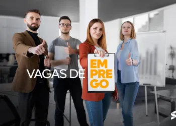Cada vaga possui requisitos específicos, mas em geral, a John Deere busca candidatos com formação acadêmica compatível com a função. Imagem: Bra123