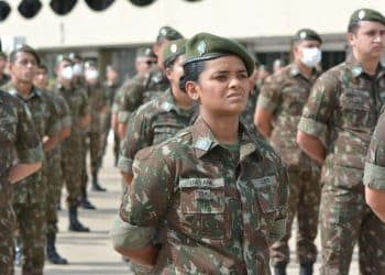 Aproveite a oportunidade para se alistar voluntariamente no serviço militar feminino! / Imagem: Portal Gov.br