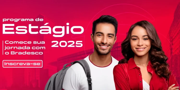 Jovens sorridentes representando oportunidades no Programa de Estágio Bradesco 2025.