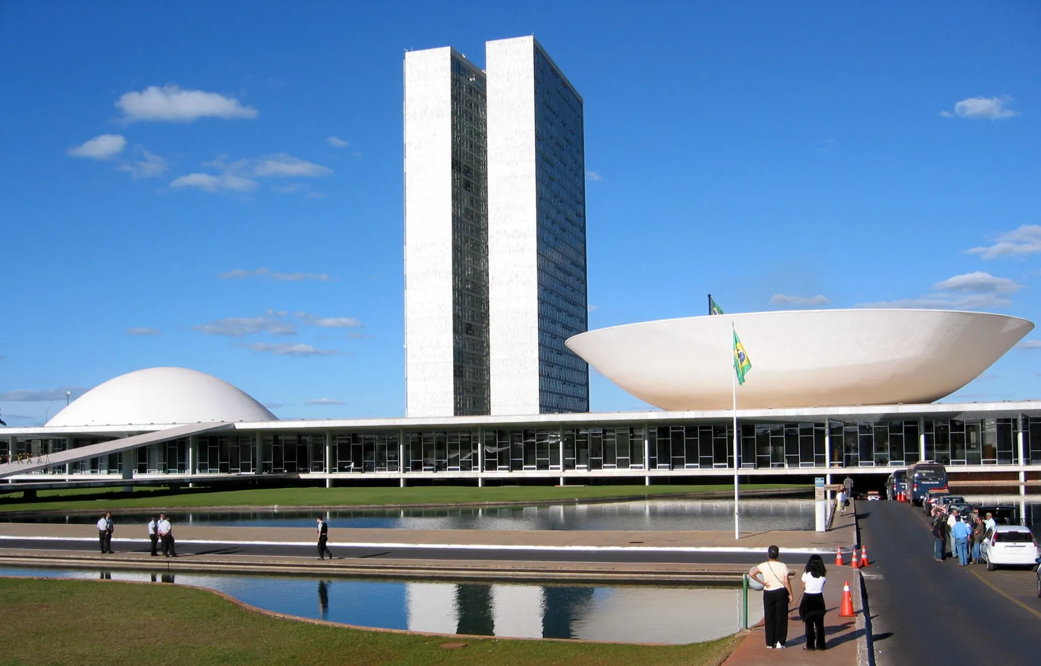 Imagem do Congresso Nacional, onde está sendo discutida a proposta da escala 6x1.