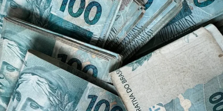Dinheiro esquecido: R$ 9,1 bilhões disponíveis para consulta, confira se você tem direito a uma parte!