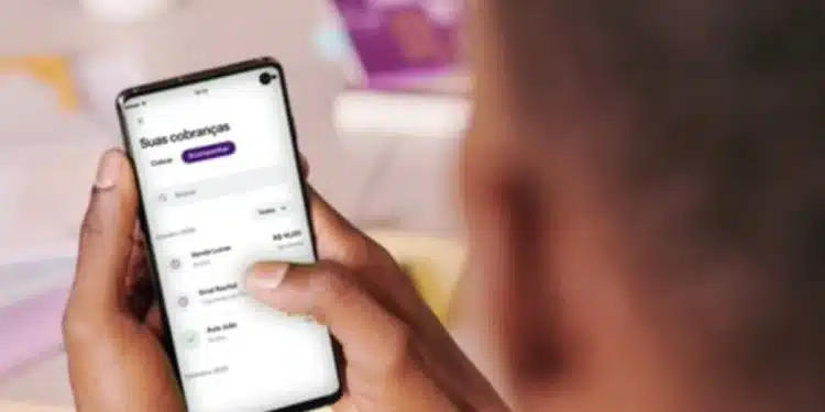 Imagem destacada Nubank na mira do MP: entenda as acusações de abuso e risco de superendividamento