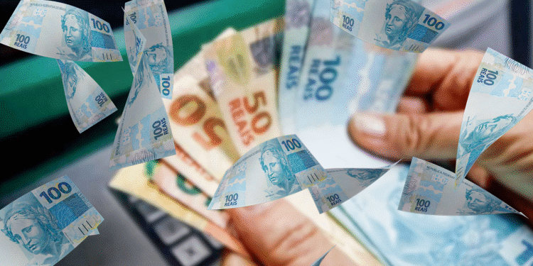 Imagem destacada Salário mínimo : entenda o novo valor de R$ e seus reflexos no seu bolso