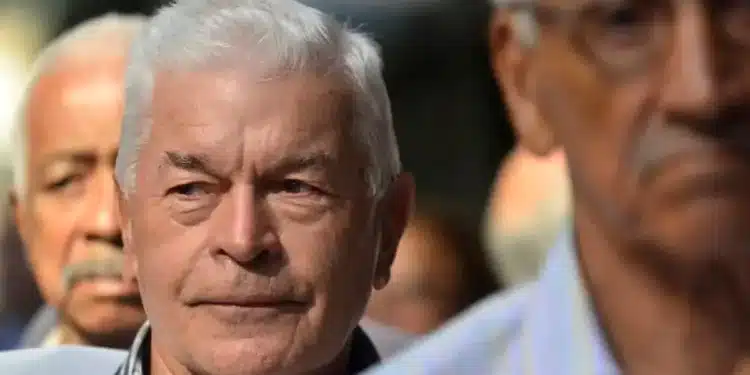 INSS trava pagamentos e surpreende aposentados em setembro: entenda e saiba desbloquear 1 Imagem destacada INSS trava pagamentos e surpreende aposentados em setembro: entenda e saiba desbloquear