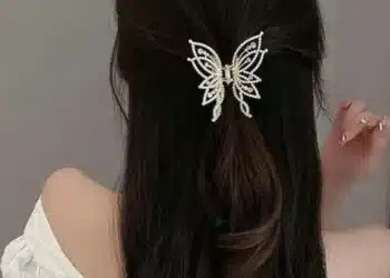 Imagem destacada Borboletas no cabelo: presilhas que voltaram dos anos para atualizar seus penteados