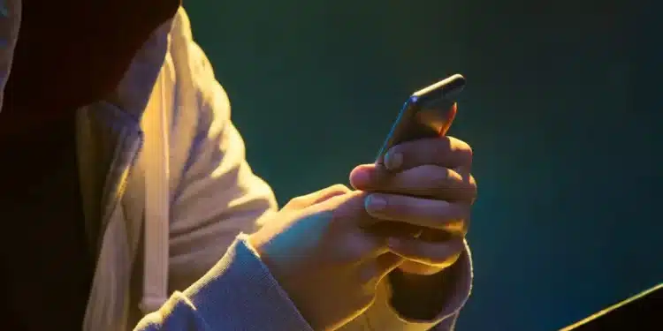 Funções do WhatsApp que podem expor sua conta: saiba como blindar suas conversas em 2025 1 Imagem destacada Funções do WhatsApp que podem expor sua conta: saiba como blindar suas conversas em