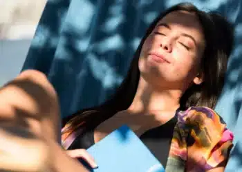 Imagem destacada Pequenos hábitos que mudam o humor em minutos: guia prático para todas as idades