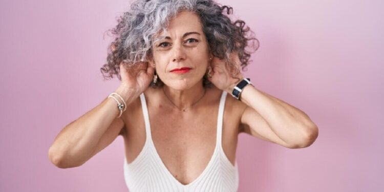 Imagem destacada Guia completo para exibir cabelos grisalhos com charme e personalidade