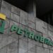 Imagem destacada Petrobras anuncia novo reajuste e consumidores buscam alternativas para driblar alta da gasolina