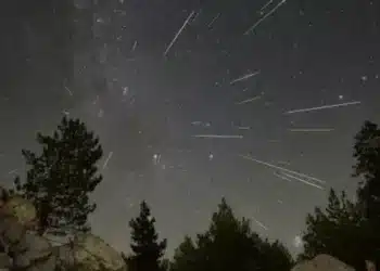 Imagem destacada Orionídeas : guia completo para ver a chuva de meteoros que risca o céu brasileiro