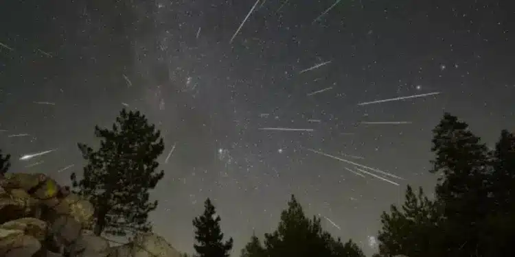 Imagem destacada Orionídeas : guia completo para ver a chuva de meteoros que risca o céu brasileiro