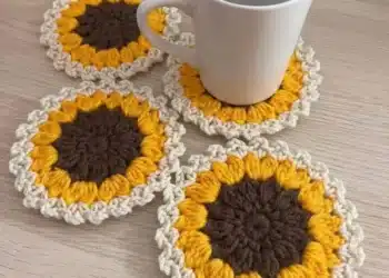 Imagem destacada Porta copos de crochê: guia prático para criar peças únicas e colorir sua mesa