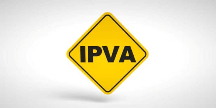 Placa de trânsito com a palavra "IPVA" destacada, simbolizando o imposto.
