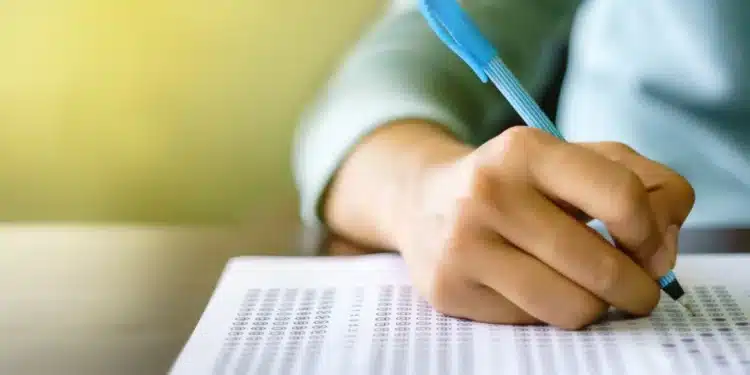 Paraíba aprova isenção de taxa de concurso público para vítimas de violência doméstica