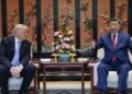 Trump e Xi Jinping reforçam posição contra armas nucleares no Irã e destacam relevância do Estreito de Ormuz