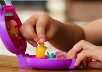 Alerta do Ministério da Justiça sobre brinquedos com inteligência artificial que coletam dados de crianças